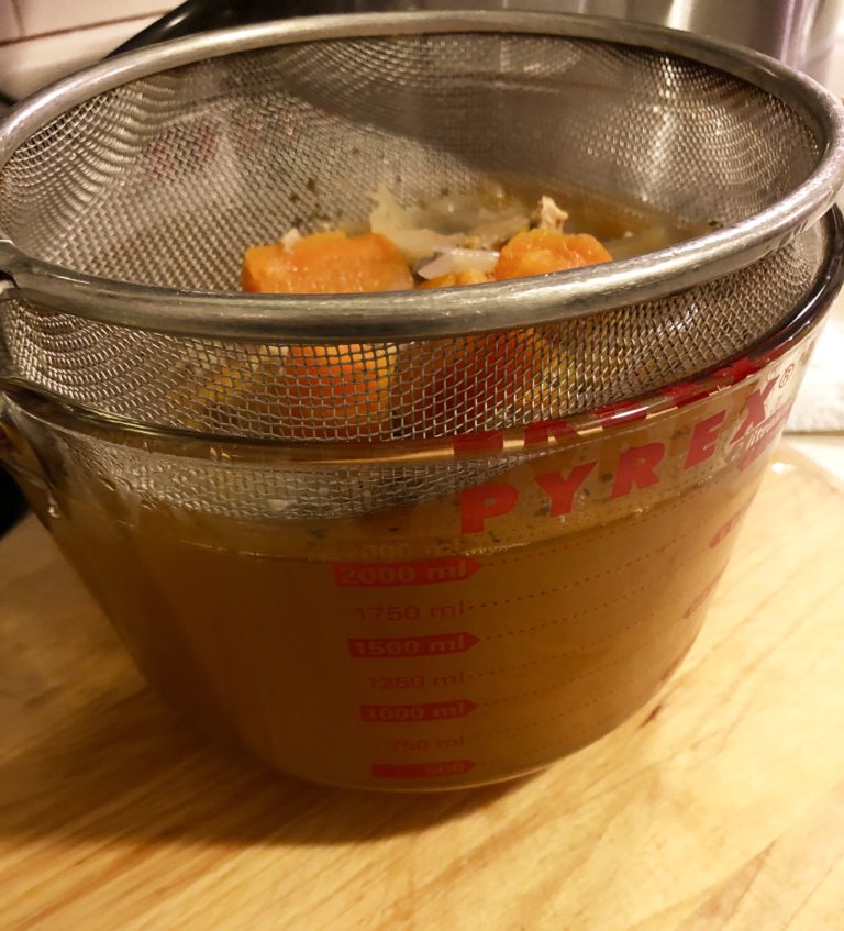 How To Make Chicken Bone Broth In The Instant Pot Pots Planes