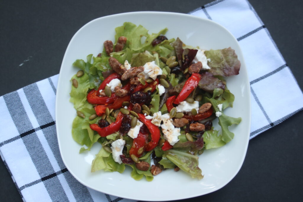 Spring Mix Salad with Roasted Red Peppers + Goat Cheese + Nuts potsandplanes.com