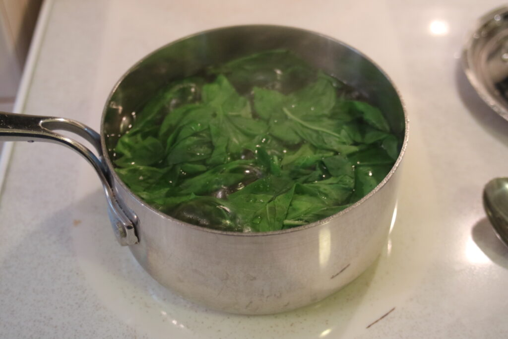 Fresh Basil Oil potsandplanes.com