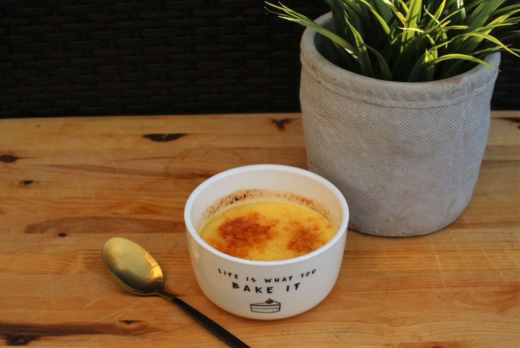 How to make Creme Brulee in the Instant Pot potsandplanes.com