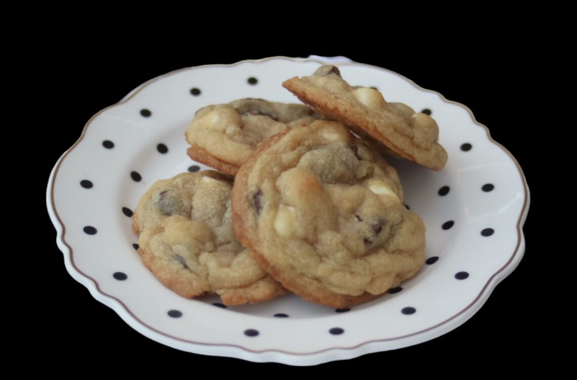 Chocolate Chippers cookies potsandplanes.com