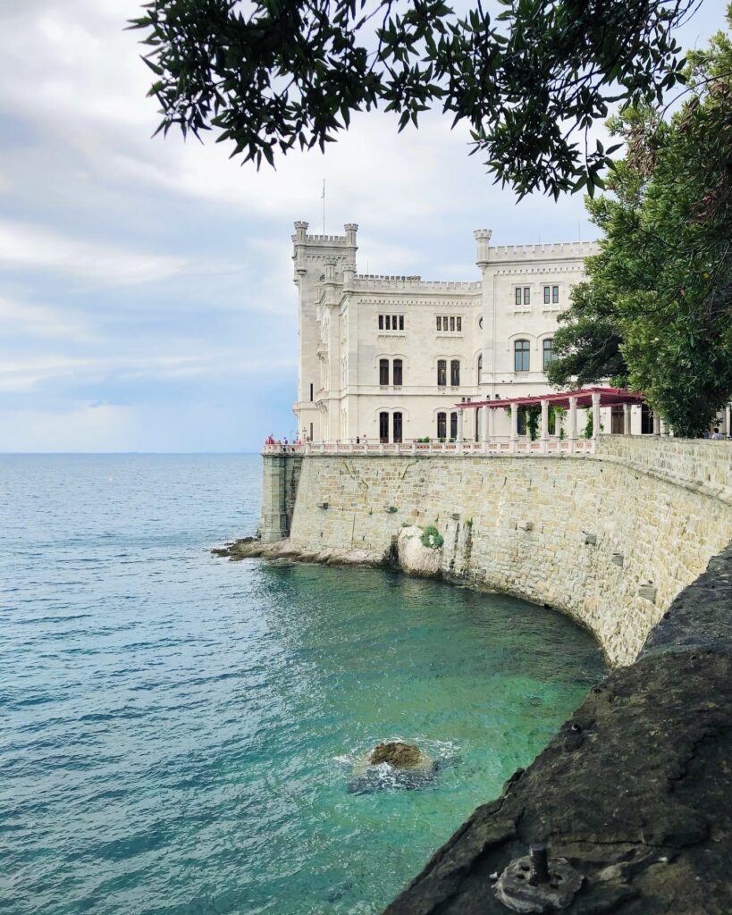 Miramare Castle Potsandplanes.com
